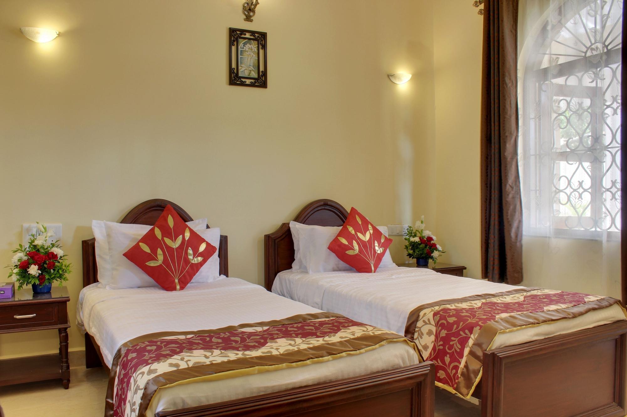 Jacks Resort Вагатор Екстериор снимка